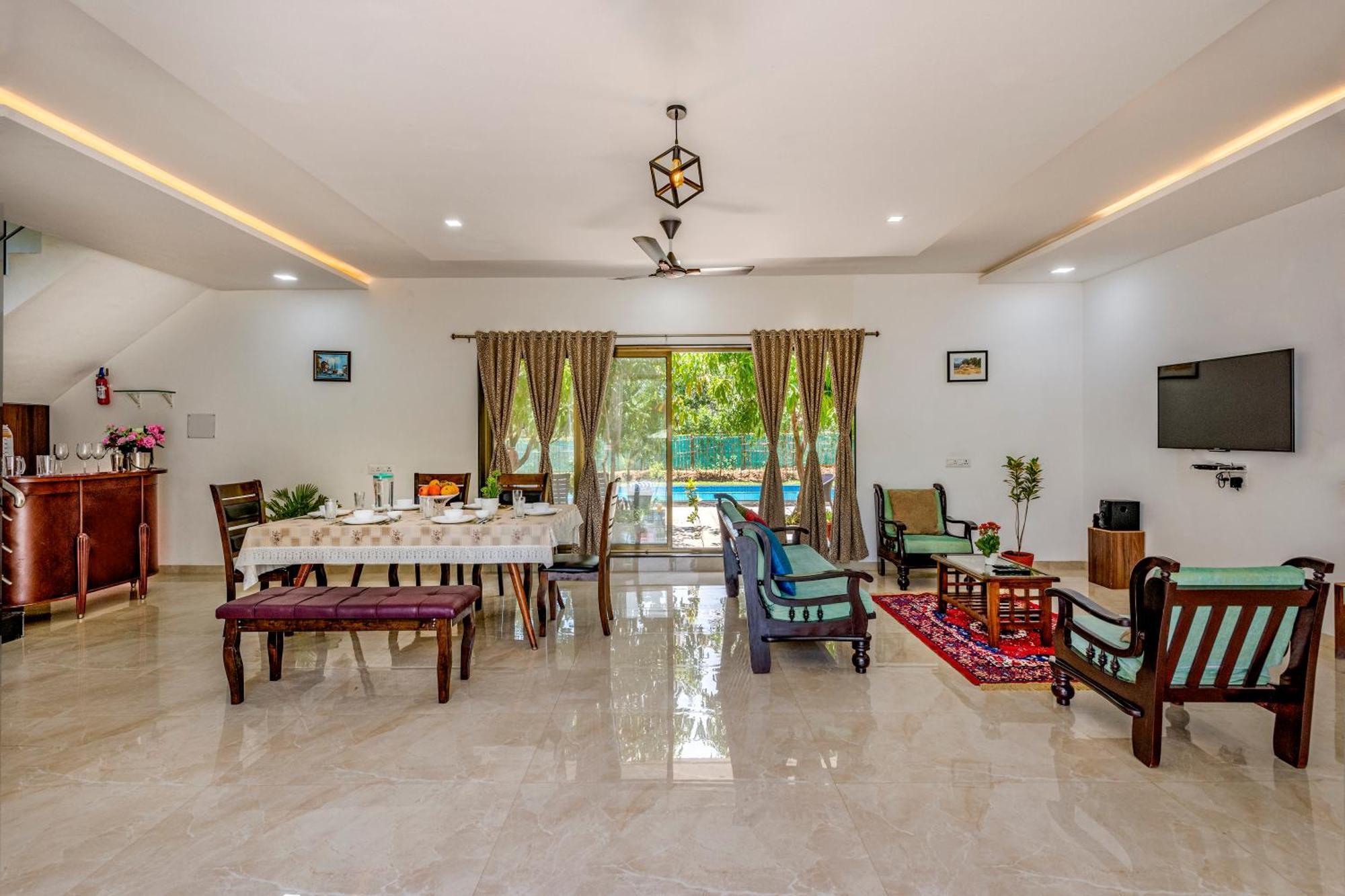 Saffronstays Lakeview Nivara - Farm Stay Villa With Private Pool Near 浦那 外观 照片